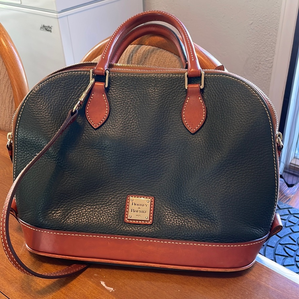 AUTHENTIC: Dooney & Bourke Pebble Grain Zip-Top Satchel